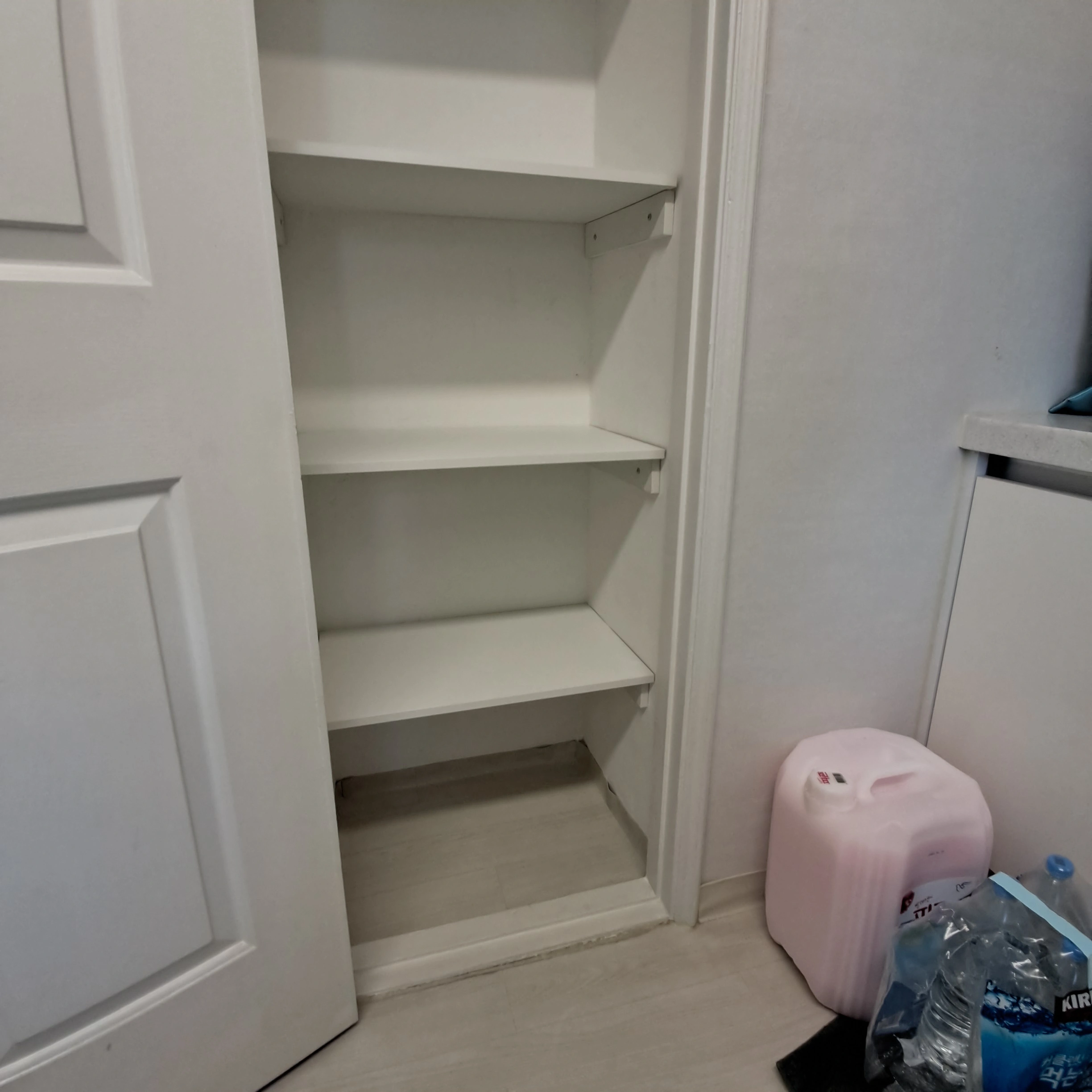 벽장 내부 선반 교체 경기 수원시 시공 전